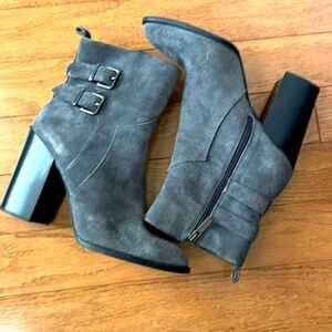 BCBG 👢BCBGeneration Gray Suede Booties Block Heeled 10